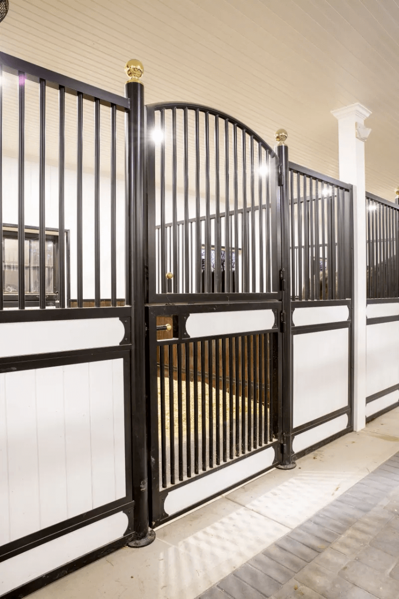 Contemporary horse stall design