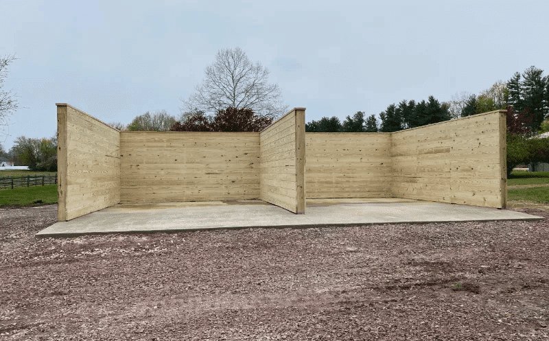 Eco-friendly horse stalls